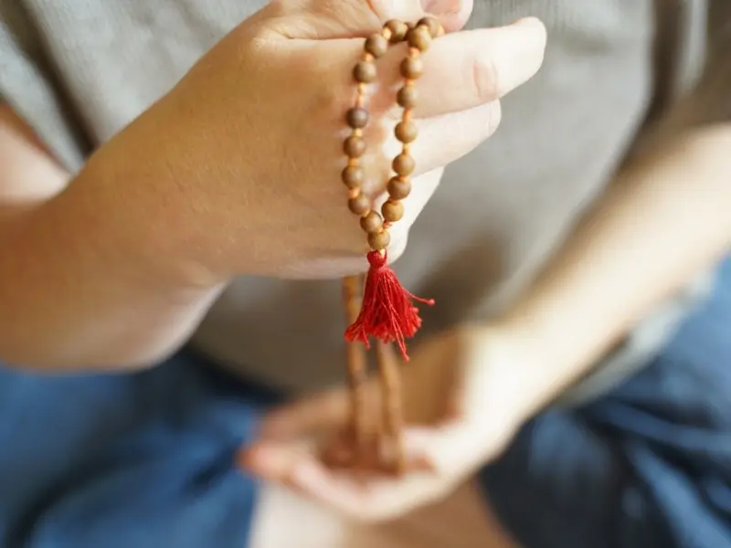 mantra chanting sessions in 200 hour yttc